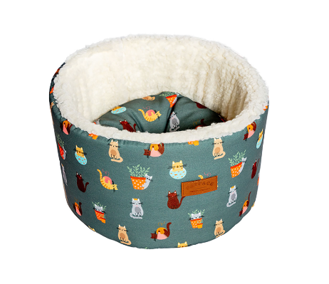 Fat Face Mischievous Cats Cosy Bed